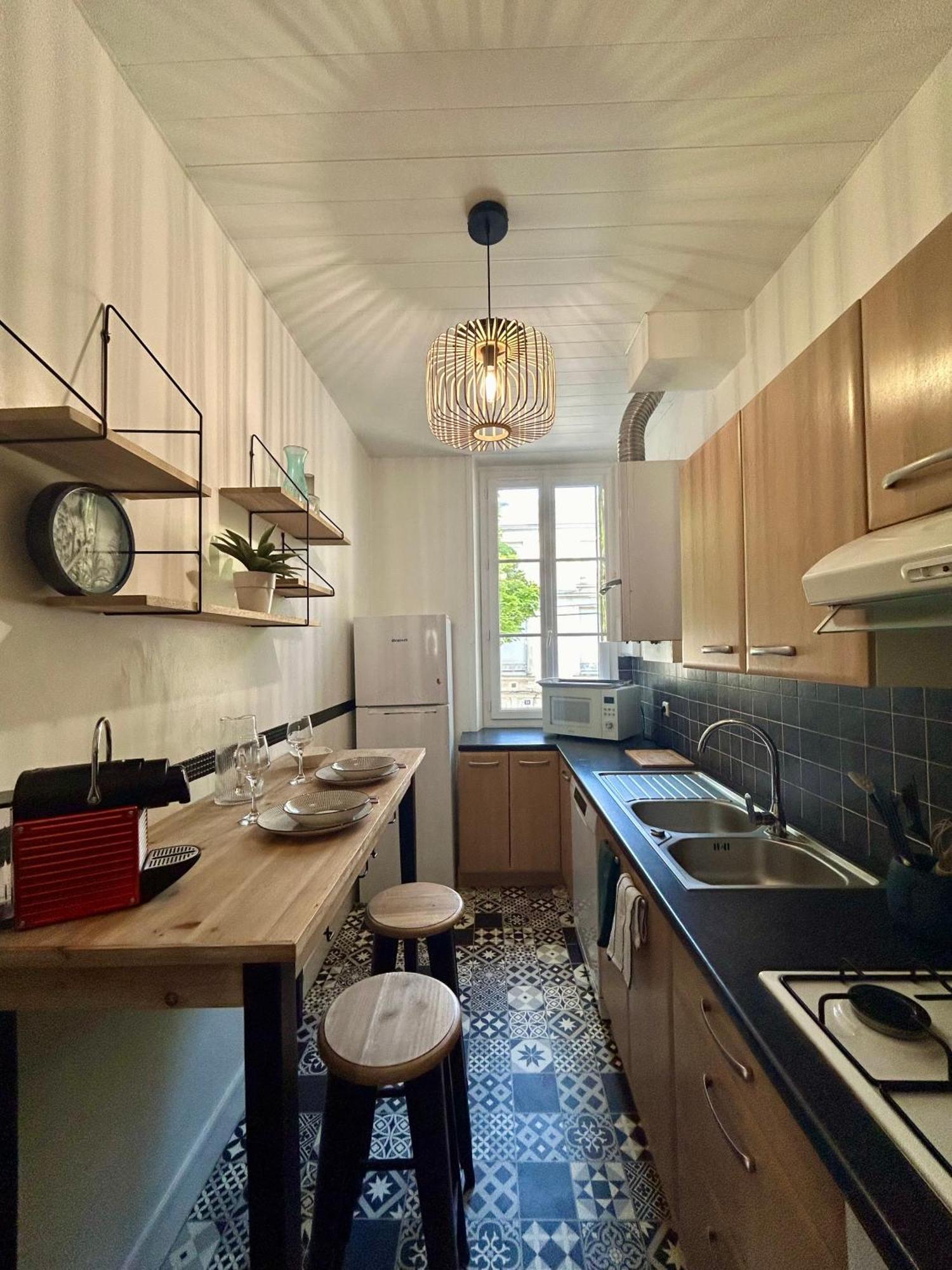 Le Botanica Bel Appartement Situe A 5 Min De La Gare D'Angers Luaran gambar